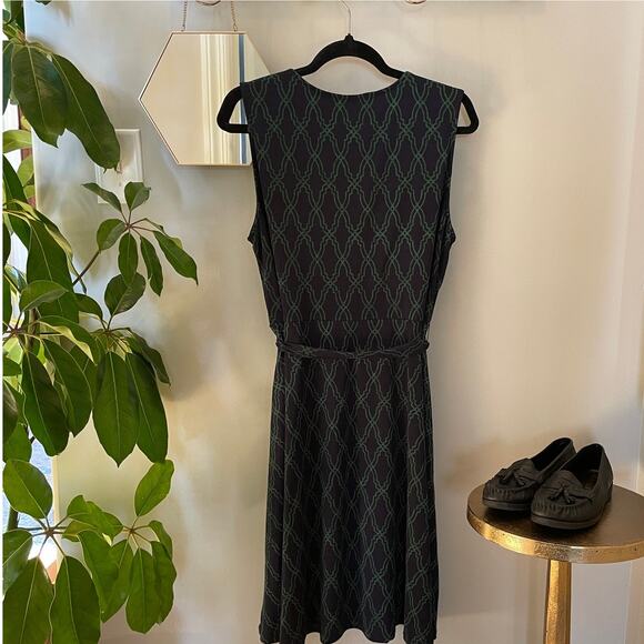 41 Hawthorn XL Wrap Dress | Navy Green Geometric Sleeveless Business Capsule EUC - Picture 6 of 8